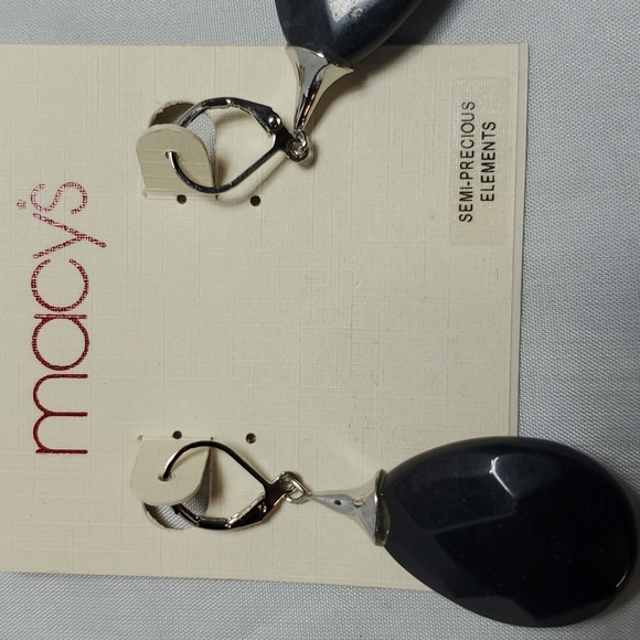 Macy's silver wire with black onyx stone dangle earrings - Picture 5 of 5